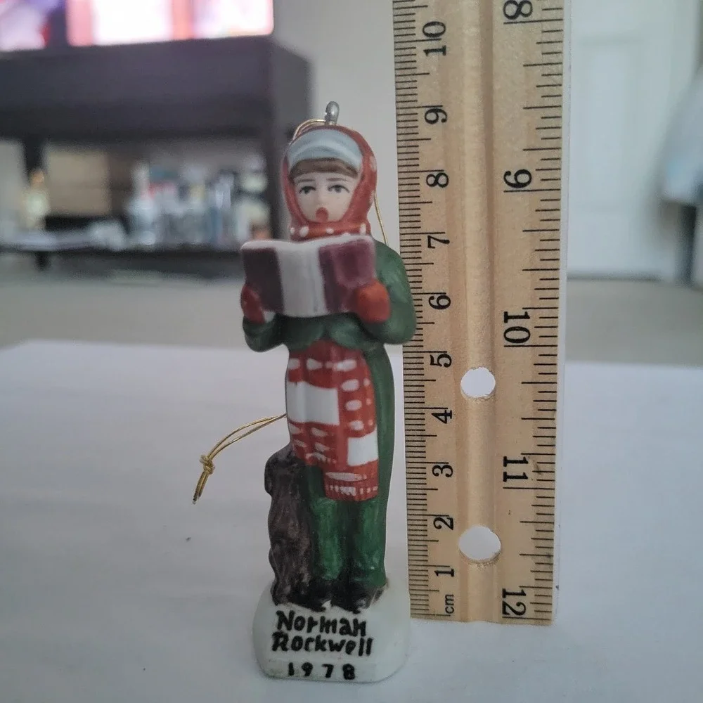 Vtg‎ 1978 Ceramic Norman Rockwell Dave Grossman Christmas Ornament Caroler w Dog
